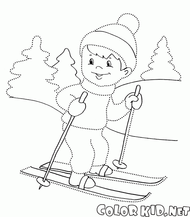 森の中の少年スキー