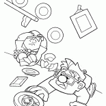 ハウスは嵐に見舞われています