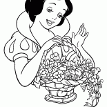 花のバスケットと白雪姫