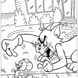 トムはジェリーをキャッチ